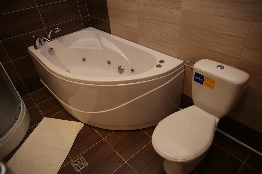 Gold Crown Apartments Ягодина Екстер'єр фото